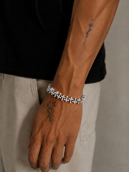 COMO CROSS BRACELET™